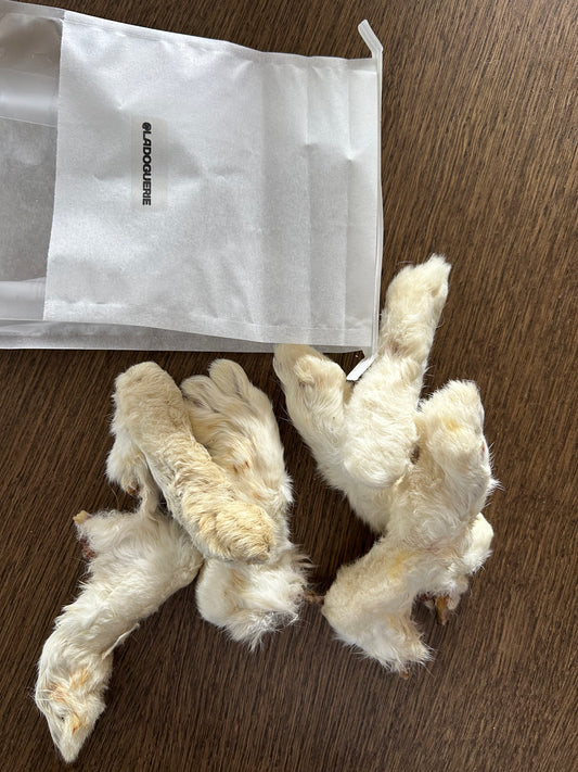 Gâteries- Pattes de lapin déshydratées - LA DOGUERIE ®